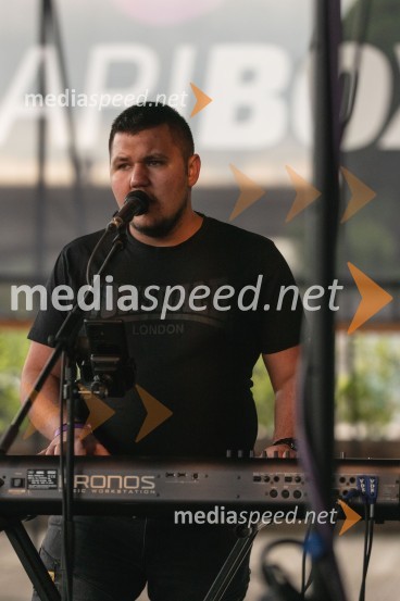  Nenad Ćuskić, Starbridge band6. obletnica Mariboxa s premiero filma Hitri in drzni X