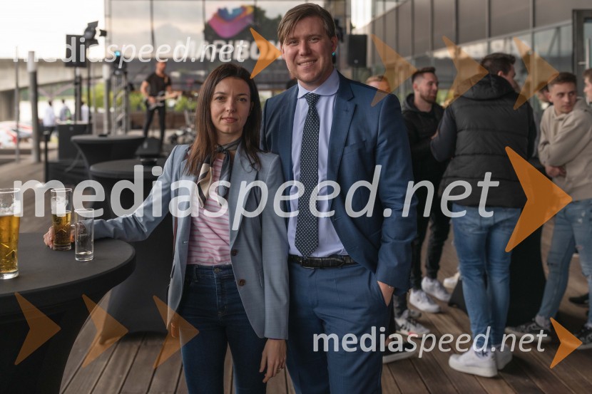  Barbara Žvar Baškovič Gantar;  Matija Gantar, član upravnega odbora, KD Group6. obletnica Mariboxa s premiero filma Hitri in drzni X