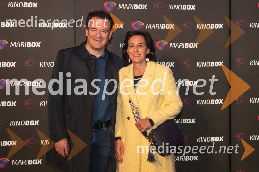 Izr. prof. dr. Faris Mujezinović, predstojnik Oddelka za perinatologijo, UKC Maribor;  Aida Tihić Mujezinović, zobozdravnica6. obletnica Mariboxa s premiero filma Hitri in drzni X