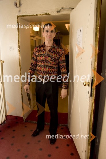 Igor Sviderski, plesalecNeron, premiera pop rock opere v SNG Drama