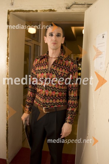 Igor Sviderski, plesalecNeron, premiera pop rock opere v SNG Drama