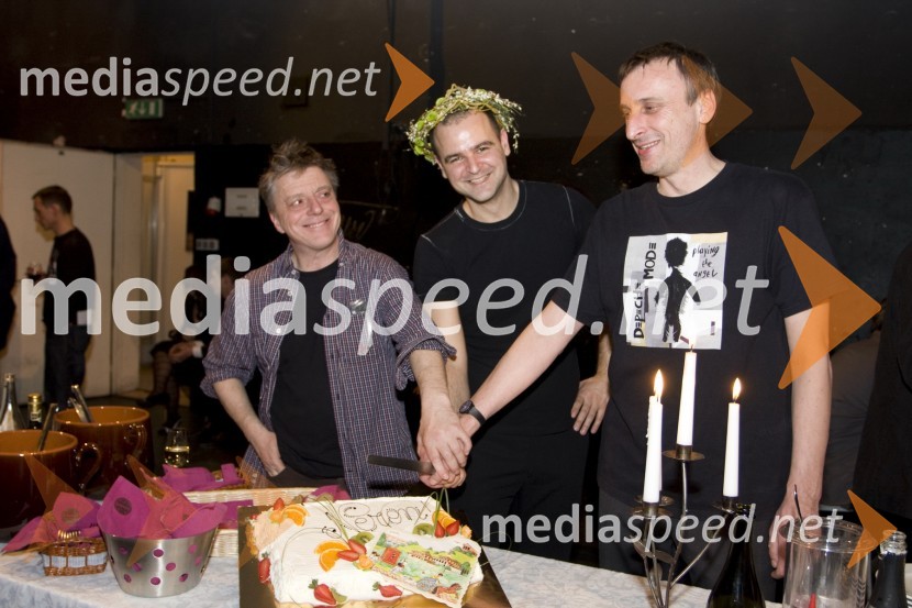 Andrej Rozman Roza, igralec, Davor Božič, glasbenik in TV voditelj in Matjaž Zupančič, režiserNeron, premiera pop rock opere v SNG Drama
