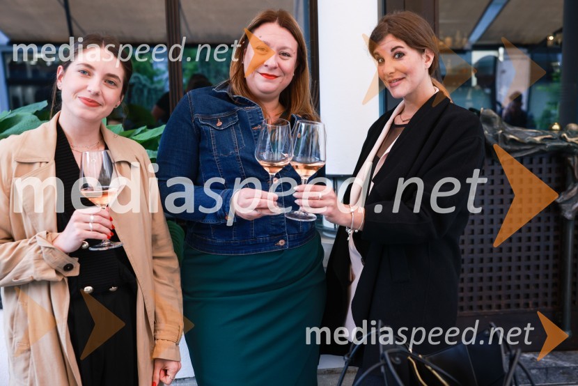  ... ;  Špela Verbič Miklič;  Kaja Kovič, novinarka, Marketing MagazinAFTR, otvoritev nove sodobne restavracije Jorga Zupana in Matjaža Ivanca