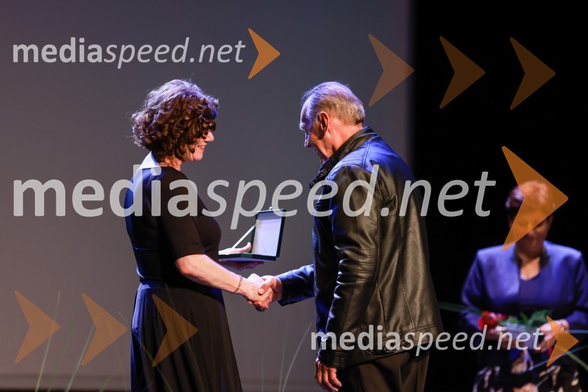  Vlasta Krmelj, županja, Občina Selnica ob Dravi; dr. Bernard Rajh, dobitnik Spominske plaketePrireditev ob občinskem prazniku Občine Selnica ob Dravi