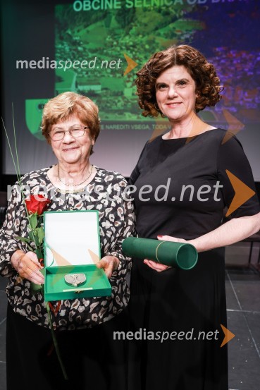  Antonija Majster,  častna občanka Občine Selnica ob Dravi;  Vlasta Krmelj, županja, Občina Selnica ob DraviPrireditev ob občinskem prazniku Občine Selnica ob Dravi