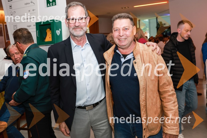  Jurij Lep, predsednik komisije za podelitev priznanj in nagrad občine Selnica ob Dravi;  Branko Godec, restavracija & bar BPrireditev ob občinskem prazniku Občine Selnica ob Dravi