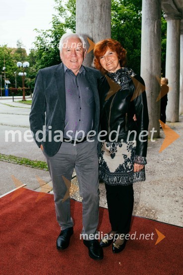  Zvone  Aleš  ;  Branka Aleš, nekdanja računovodkinja SLG CeljeTega okusa še niste poskusili, premiera v SLG Celje