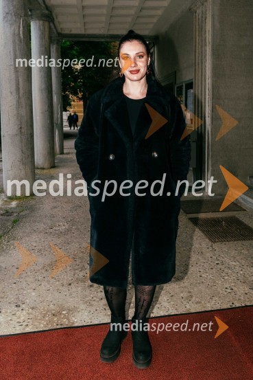  Maša Grošelj, igralkaTega okusa še niste poskusili, premiera v SLG Celje