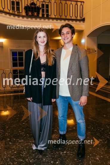  Lucija Harum, igralka, pevka;  Martin Vogrin, glasbenikTega okusa še niste poskusili, premiera v SLG Celje