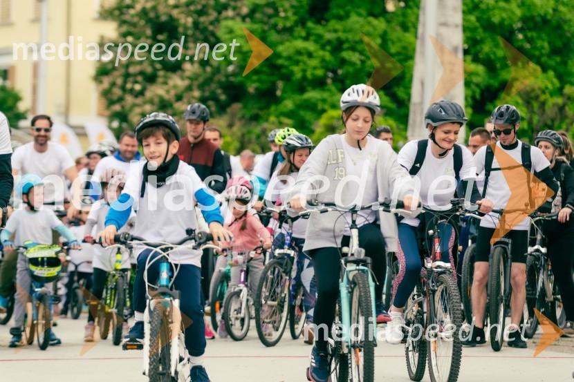 2. Bobrovo bicikliranje in vzpon na Boč