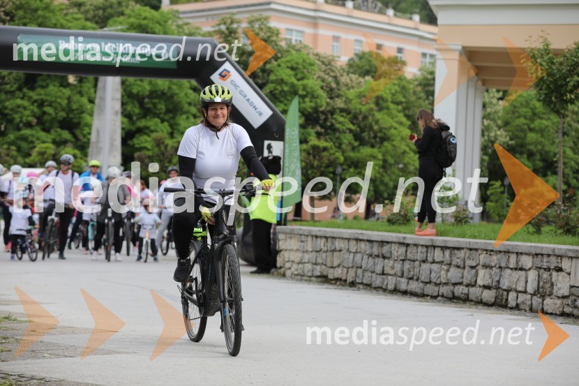 2. Bobrovo bicikliranje in vzpon na Boč