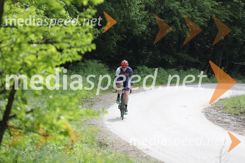 2. Bobrovo bicikliranje in vzpon na Boč