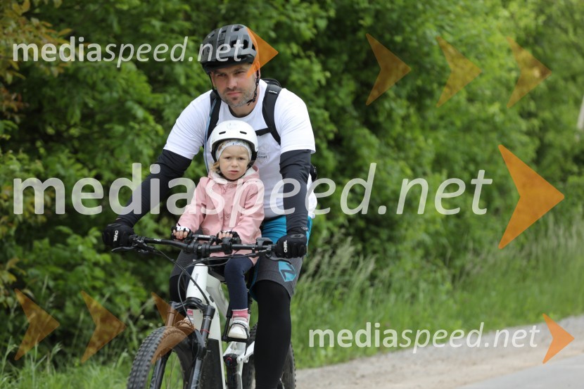 2. Bobrovo bicikliranje in vzpon na Boč