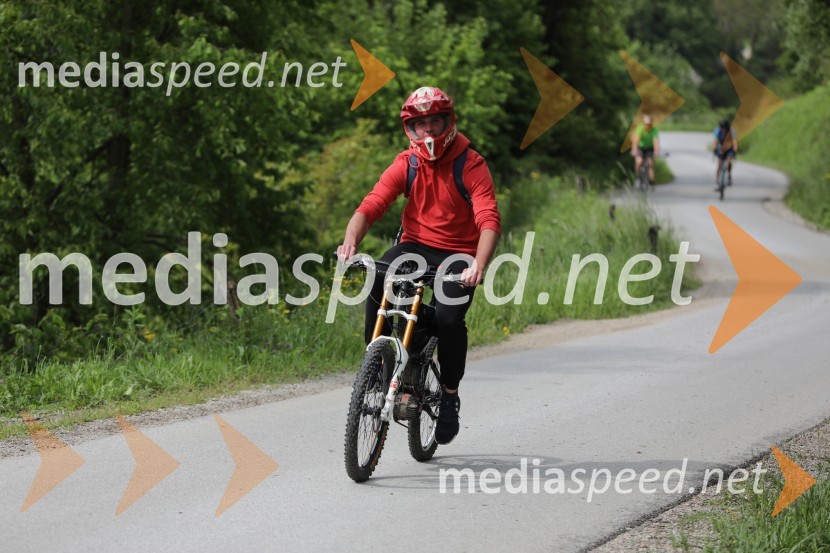 2. Bobrovo bicikliranje in vzpon na Boč