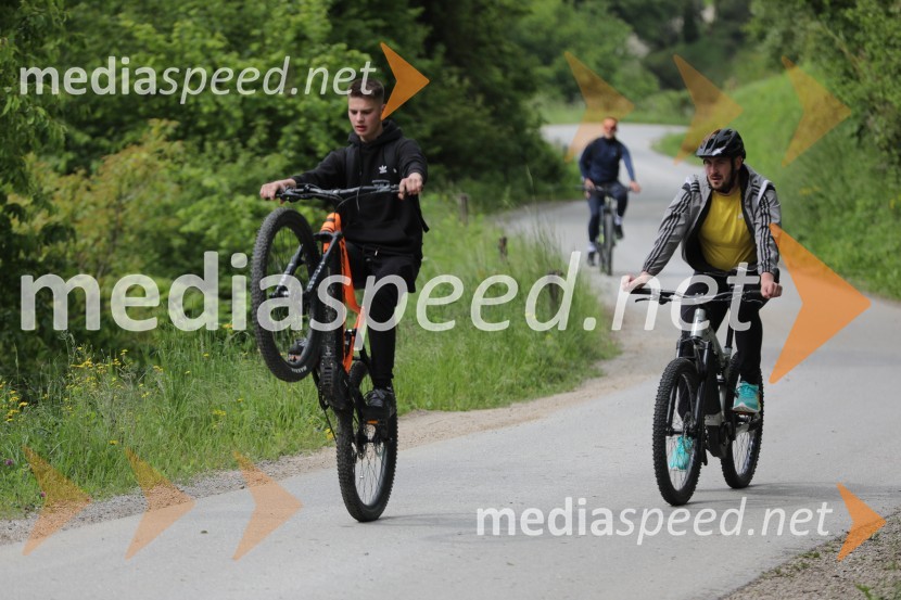 2. Bobrovo bicikliranje in vzpon na Boč