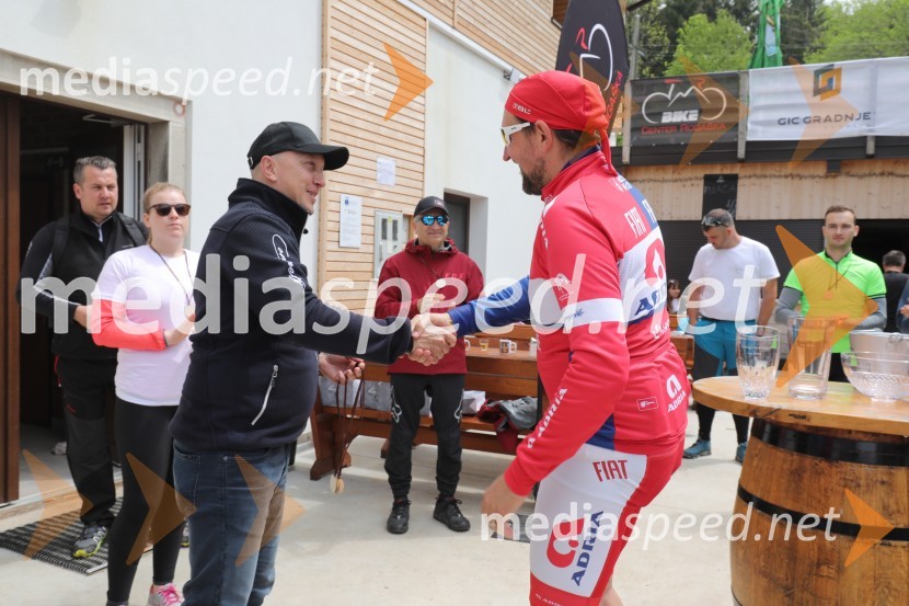 2. Bobrovo bicikliranje in vzpon na Boč