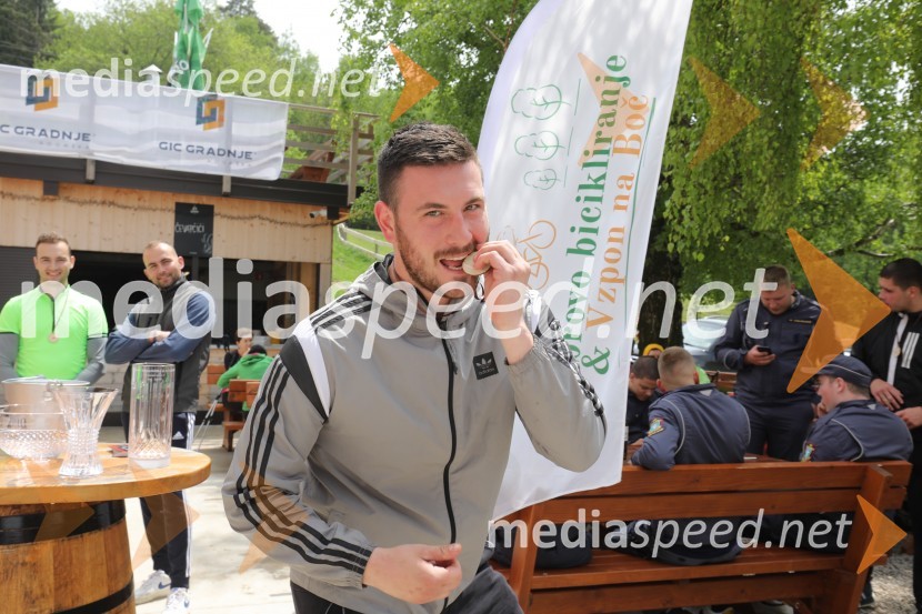 2. Bobrovo bicikliranje in vzpon na Boč