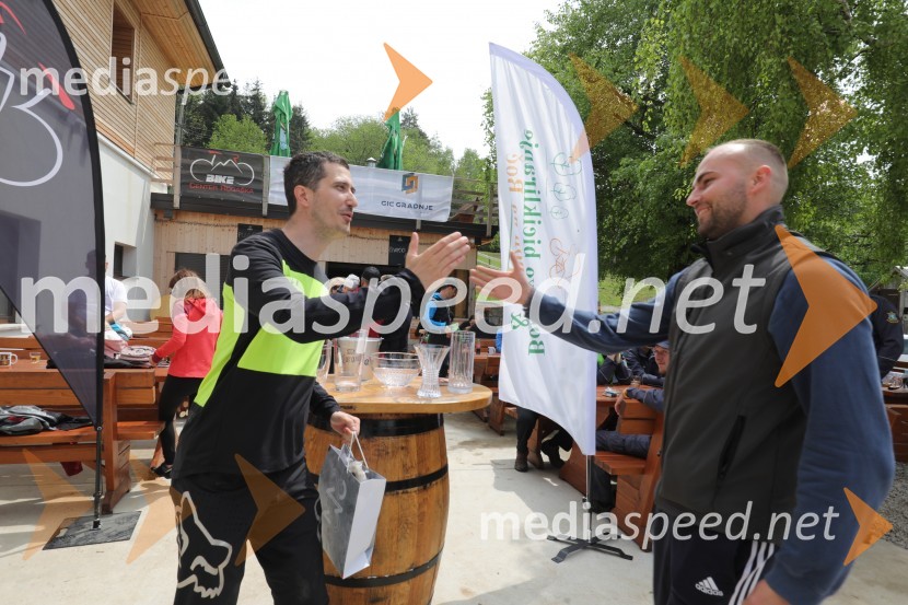 2. Bobrovo bicikliranje in vzpon na Boč