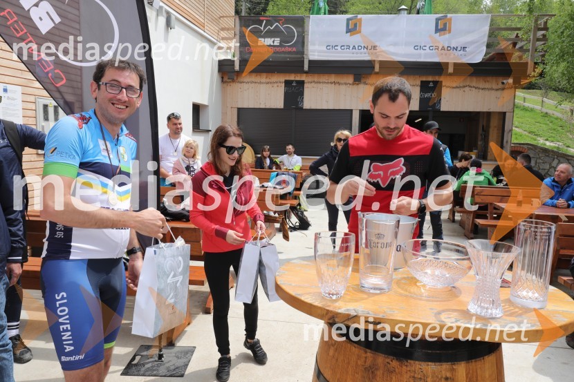 2. Bobrovo bicikliranje in vzpon na Boč