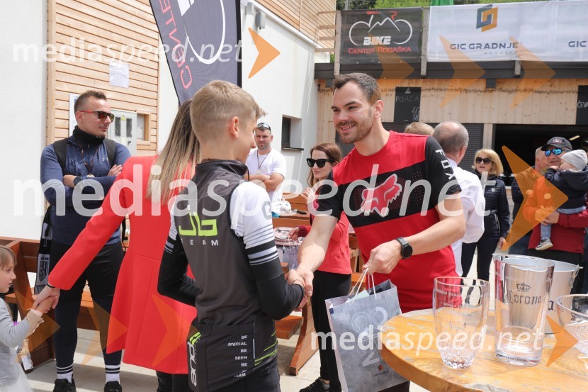 2. Bobrovo bicikliranje in vzpon na Boč