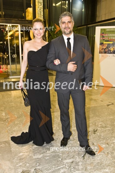 Tina Vrhovnik - Cavazza, vizažistka in Sebastijan Cavazza, igralecViktorji 2008, druženje pred dvorano