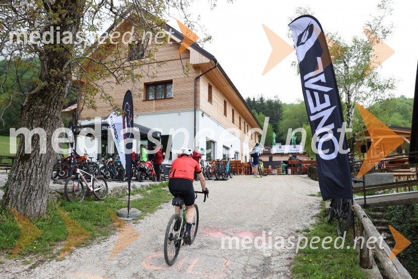 2. Bobrovo bicikliranje in vzpon na Boč