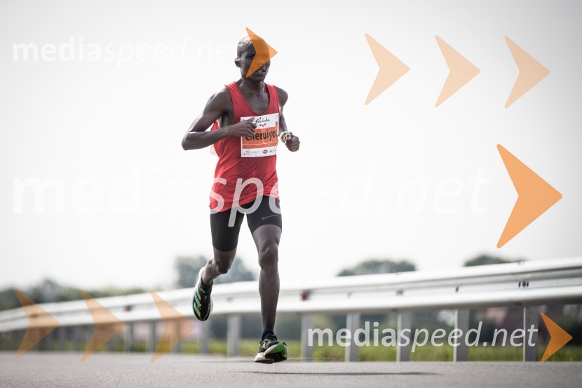  Laban Cheruiyot, 1. mesto, Maraton - Moški skupno, 41. Maraton treh src41. Maraton treh src