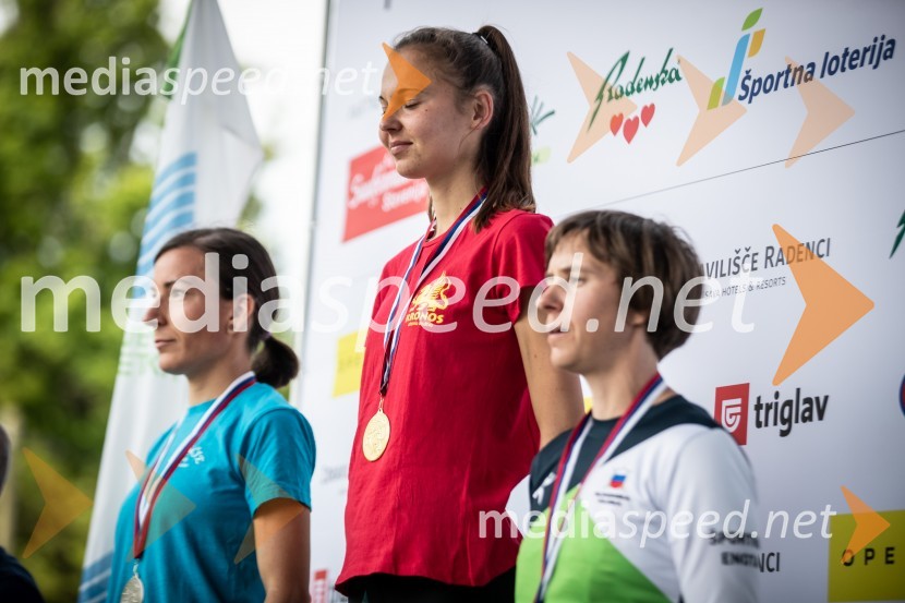  Saša Pisk;  Anja Fink, 2. mesto, polmaraton ženske, 41. Maraton treh src;  ... 41. Maraton treh src