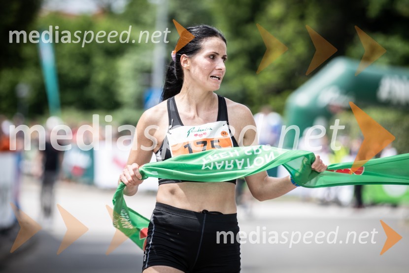  Jasmina Ilijaš, 1. mesto kategorija ženske skupno, 41. Maraton treh src41. Maraton treh src