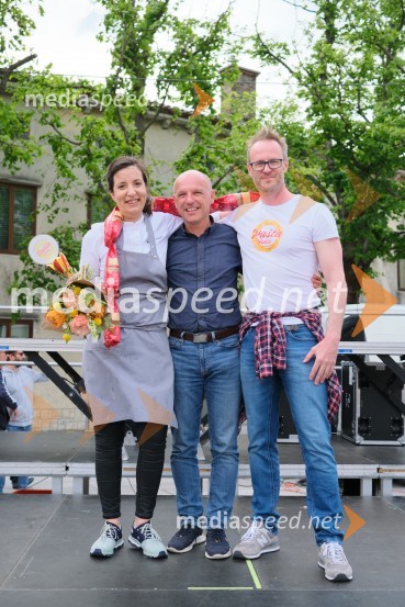  Julijana Krapež, finalistka šova Gostilna išče šefa;  ... ;  ... Pašta Fešta - največji festival testenin