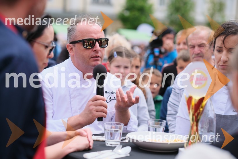  Matjaž Cotič, chef, Koča na KokošiPašta Fešta - največji festival testenin