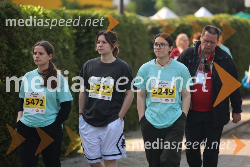  Tjaša Kralj;  Barbara Munda;  Hana Zanjkovič41. Maraton treh src