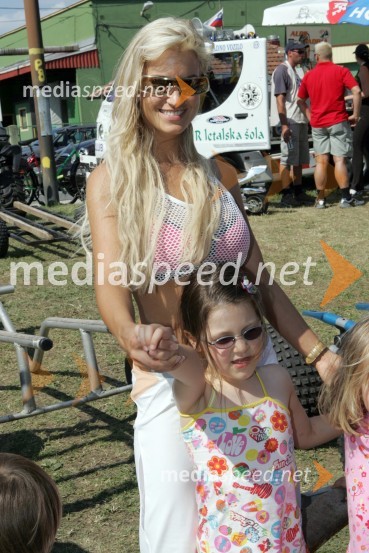 Naj manekenka 1993 Katja Kori s hčerko KimJET SKI, pokal Alpe Adria