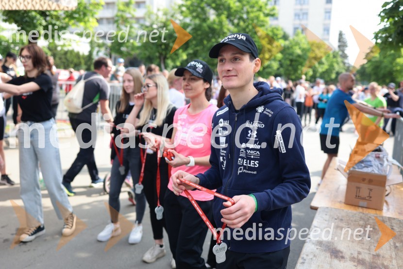  Domen Prevc, smučarski skakalec41. Maraton treh src