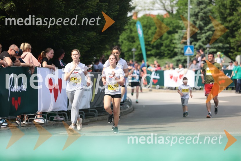  Patricija Žižek;  Taja Lubi41. Maraton treh src