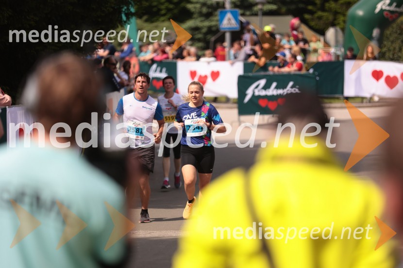  Anton Gregorčič;  Leja Ocvirk41. Maraton treh src