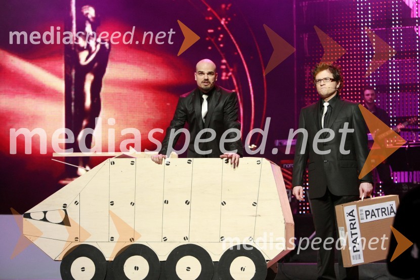 Voditelja Jure Bračič in Igor Karas (Slon in Sadež)Viktorji 2008, dogajanje na odru in v dvorani