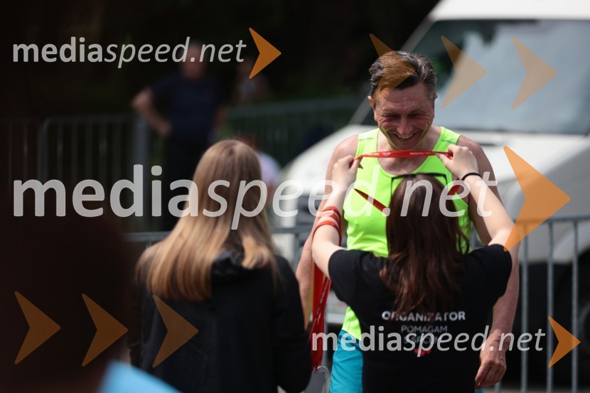  Borut Pahor, nekdanji predsednik Republike Slovenije41. Maraton treh src