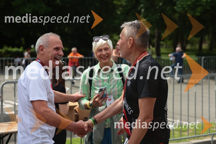  ... ;  Barbra Drnač, novinarka, plesalka, koreografinja in televizijska voditeljica;  Bojan Požar, publicist, lastnik portala Požareport.si in predsednik stranke Lista novinarja Bojana Požarja41. Maraton treh src