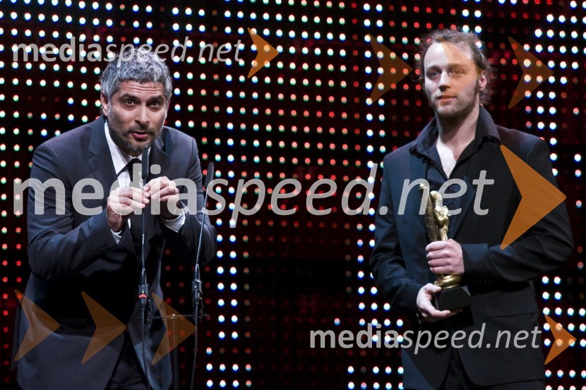 Sebastian Cavazza in Gregor Luštek, igralcaViktorji 2008, dogajanje na odru in v dvorani