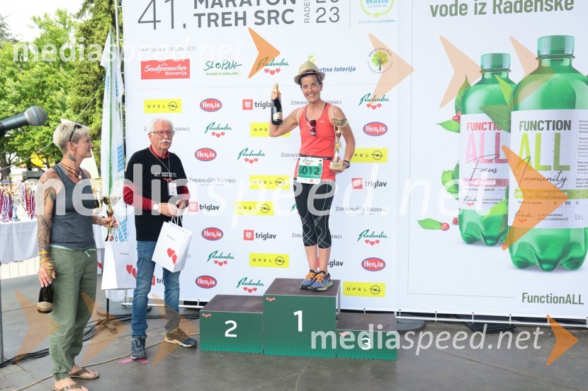  Mojca Šraj, 2. mesto, nordijska hoja ženske F, 41. Maraton treh src;  ... ;  Tina Marie Rowe, 1. mesto, nordijska hoja ženske F, 41. Maraton treh src41. Maraton treh src
