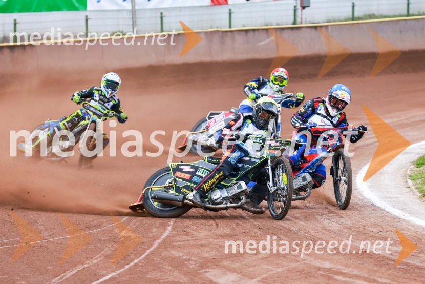  Patricia Erhart, speedwayistka, Nemčija;  Roman Kapustin, speedwayist, Ukrajina;  Gustav Grahn, speedwayist, Švedska;  Jacob Hook, speedwayist, AustralijaSpeedway, kvalifikacije SP U21, Grmek do 6. mesta
