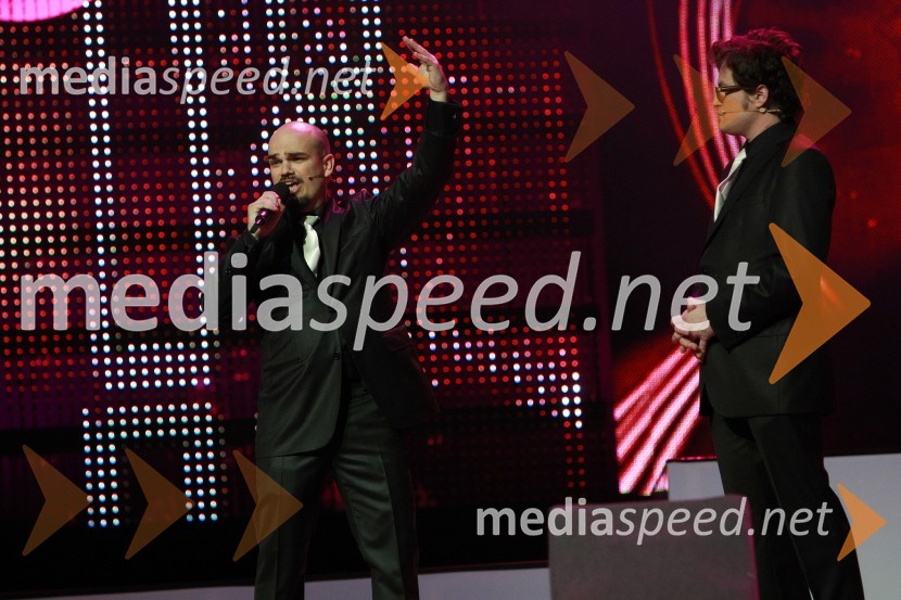 Voditelja Jure Bračič in Igor Karas (Slon in Sadež)Viktorji 2008, dogajanje na odru in v dvorani