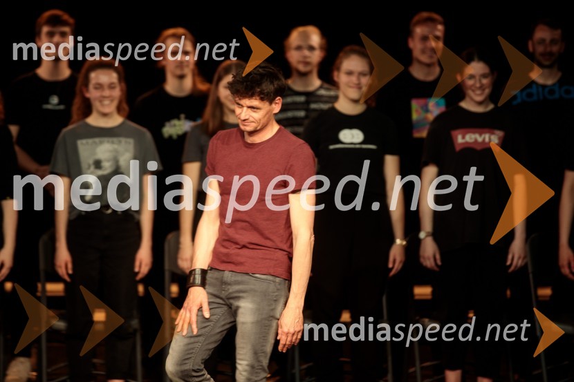  Primož Bezjak, igralec, plesalecPoslednji kanček fikcije, premiera v SMG Ljubljana