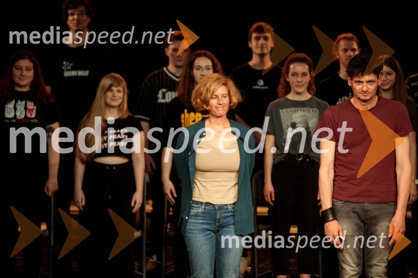  Polona Janežič, glasbenica;  Primož Bezjak, igralec, plesalecPoslednji kanček fikcije, premiera v SMG Ljubljana