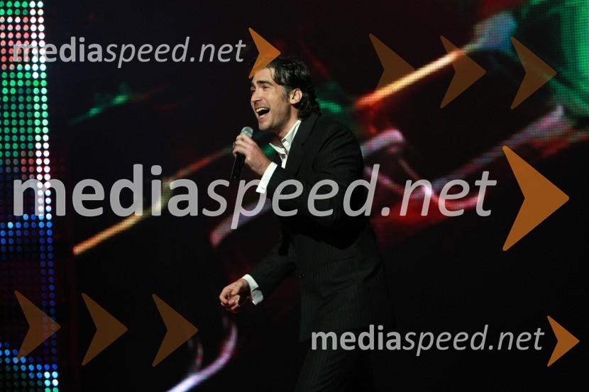 Jan Plestenjak, pevecViktorji 2008, dogajanje na odru in v dvorani