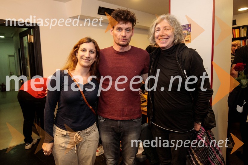  ... ;  Primož Bezjak, igralec, plesalec;  Mateja Dermelj, lektoricaPoslednji kanček fikcije, premiera v SMG Ljubljana