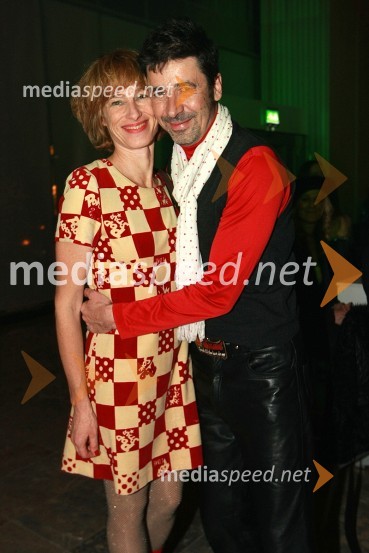 Franci Kek, novinar in politik ter njegova življenjska sopotnica Mateja Panter, oblikovalkaViktorji 2008, zaključna zabava na Gospodarskem razstavišču