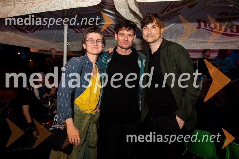  ... ;  Primož Bezjak, igralec, plesalec;  Branko Jordan, igralecPoslednji kanček fikcije, premiera v SMG Ljubljana