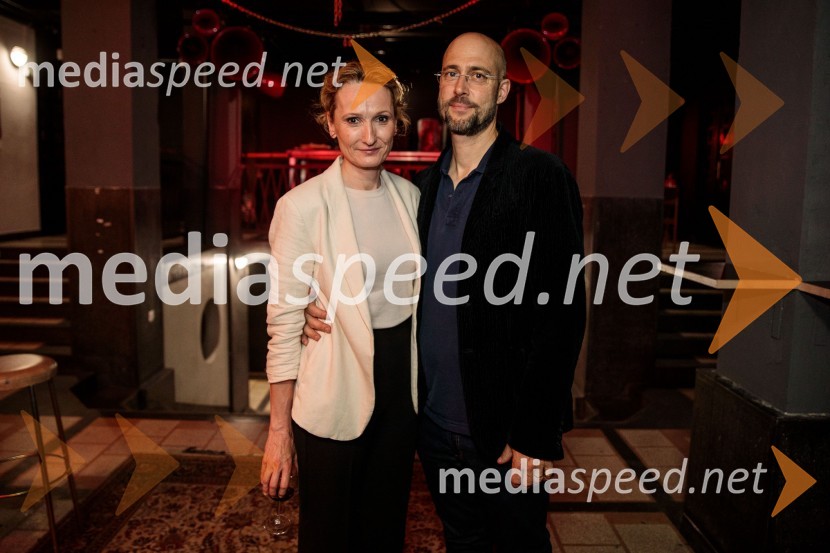  Helena Grahek, vodja marketinga in odnosi z javnostmi, Slovensko mladinsko gledališče;  Matej Grahek, Slovenska filharmonijaPoslednji kanček fikcije, premiera v SMG Ljubljana